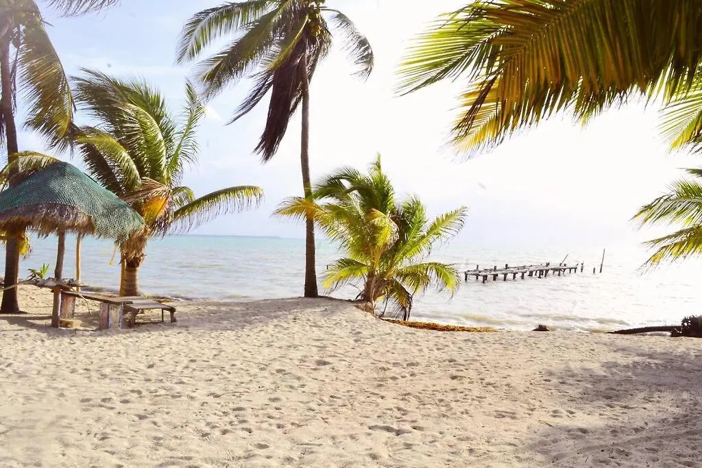 Grand Titanic, Boat House Apartment Punta Allen